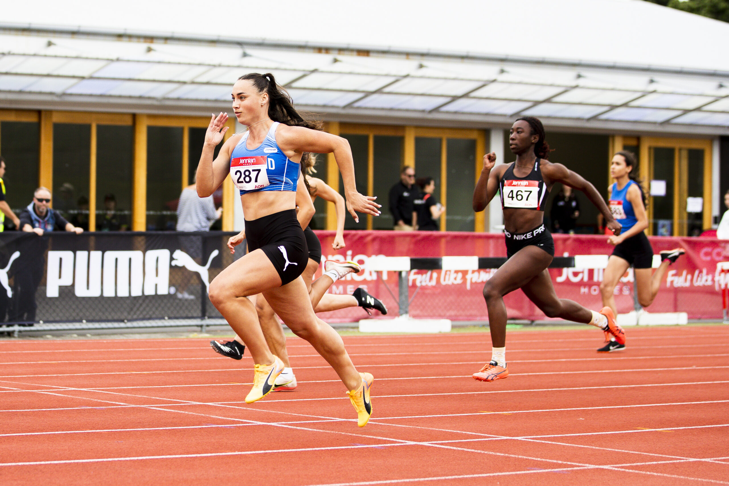 与字母哥同 与字母哥同